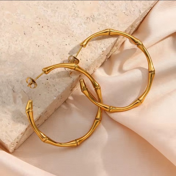 18K Gold Earrings Minimalist Hoops Stainless Steel - Picture 3 of 7